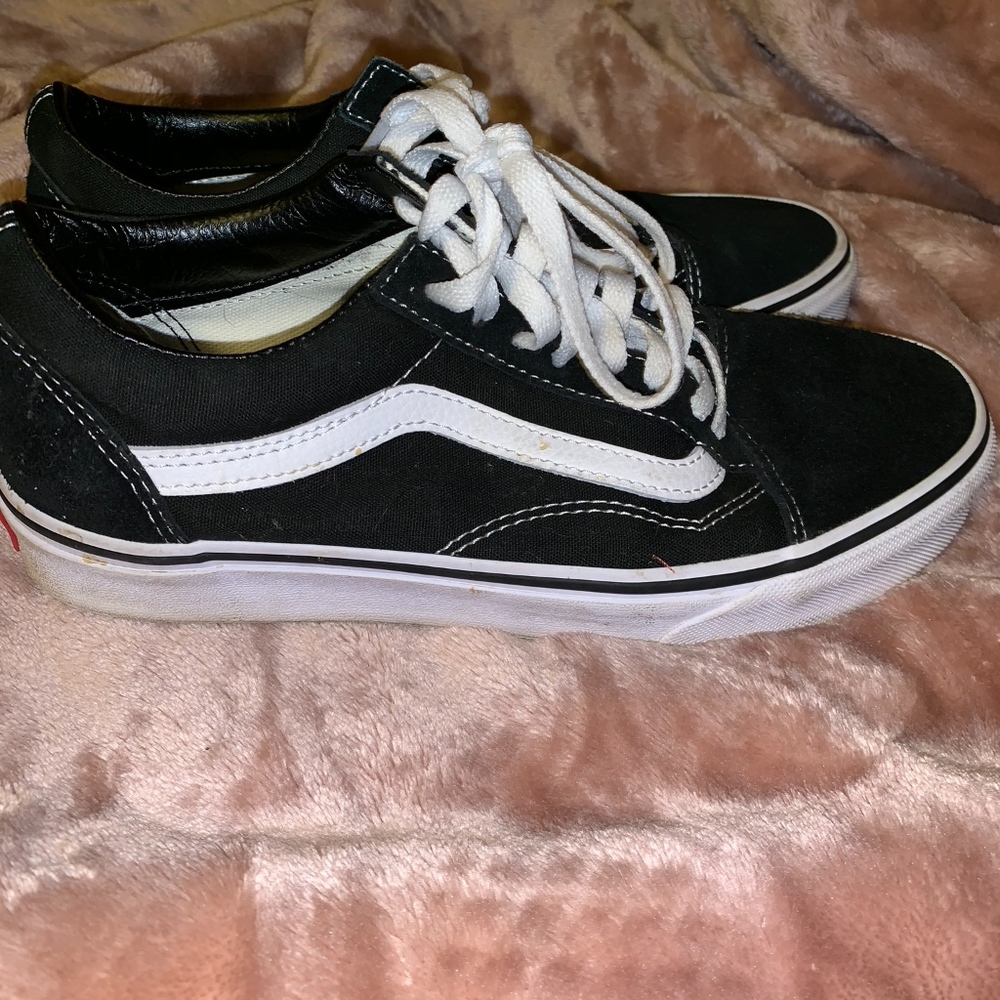 Black Vans